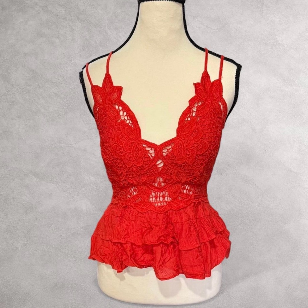 Milk &‎ Honey Red Lace Ruffle Babydoll Top